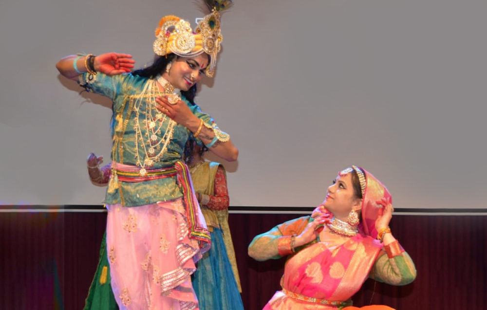 Performance at Triveni Kala Kendra